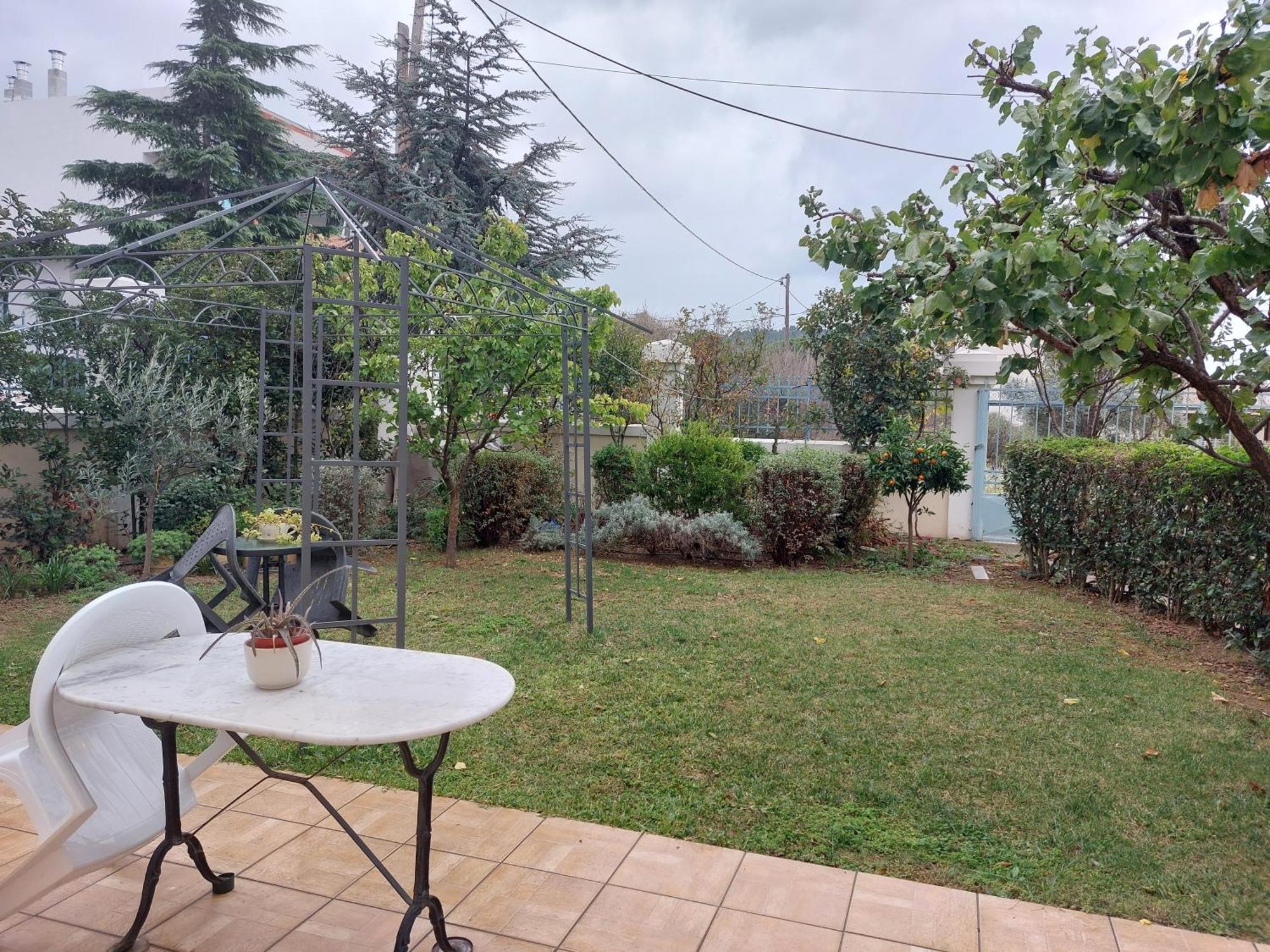 Dora'S Home With Garden Volos Bagian luar foto
